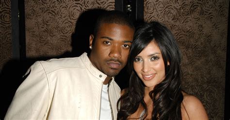 Kim Kardashian Sex Tape: Kim K & Ray J Nude Porn Video